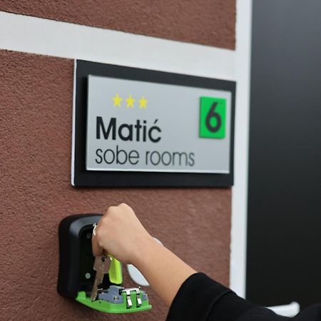 Rooms Matic 2 Velika Mlaka Bagian luar foto